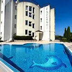 Apartment студио галерия - Galeria Byala (Varna)