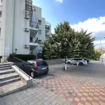 студио галерия - Galeria Apartment Byala (Varna)