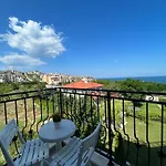 студио галерия - Galeria Apartment