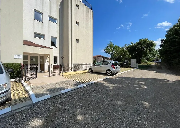 студио галерия - Galeria アパート