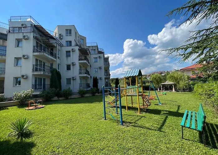 студио галерия - Galeria ビャラ