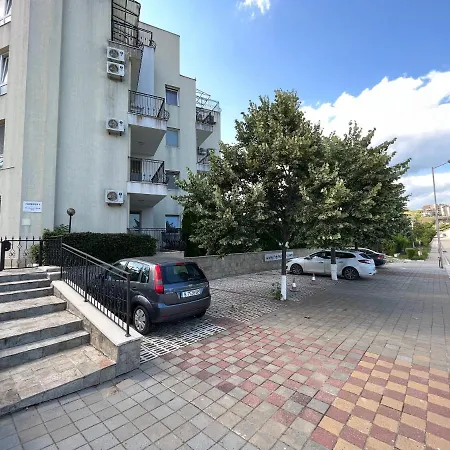 студио галерия - Galeria Apartman Bjala