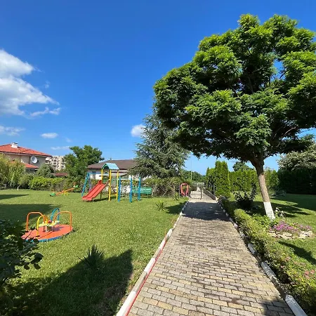 студио галерия - Galeria *