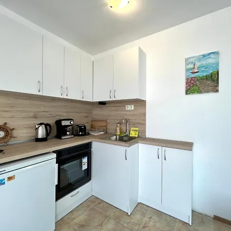 студио галерия - Galeria Apartment
