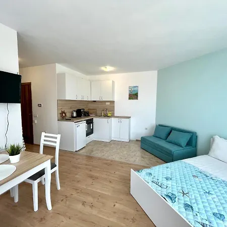студио галерия - Galeria Apartment